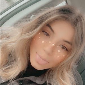 Meet your Posher, Bella